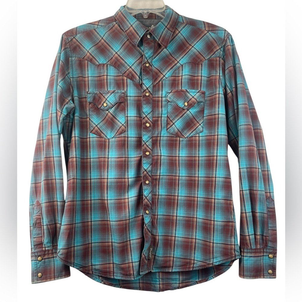 Wrangler Retro western style snap front shirt. Size large GUC